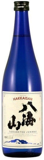 Hakkaisan Tokubetsu Junmai Blue Bottle 720ml