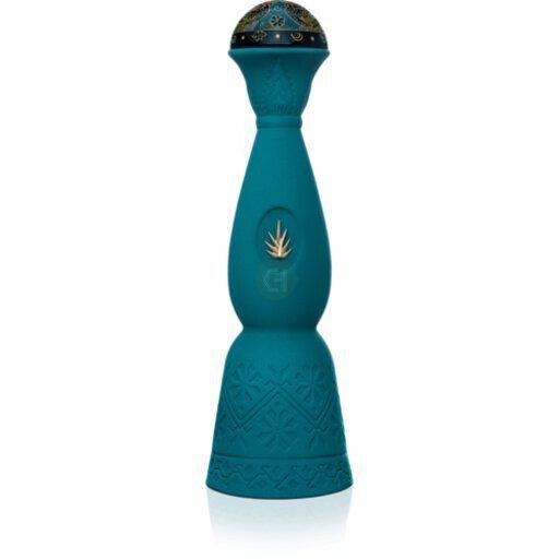 Clase Azul Guerrero Mezcal Joven Limited Edition'.