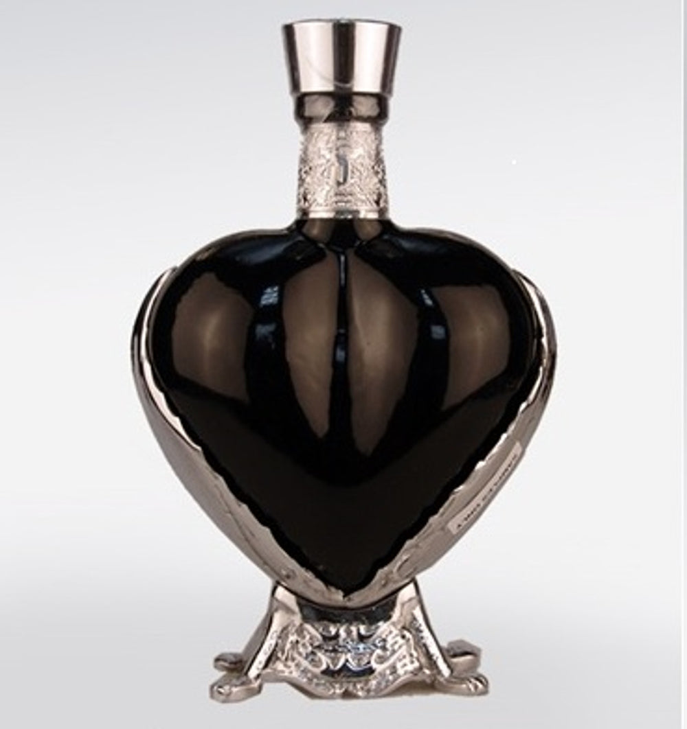 Grand Love Black Anejo' Tequila 750ml