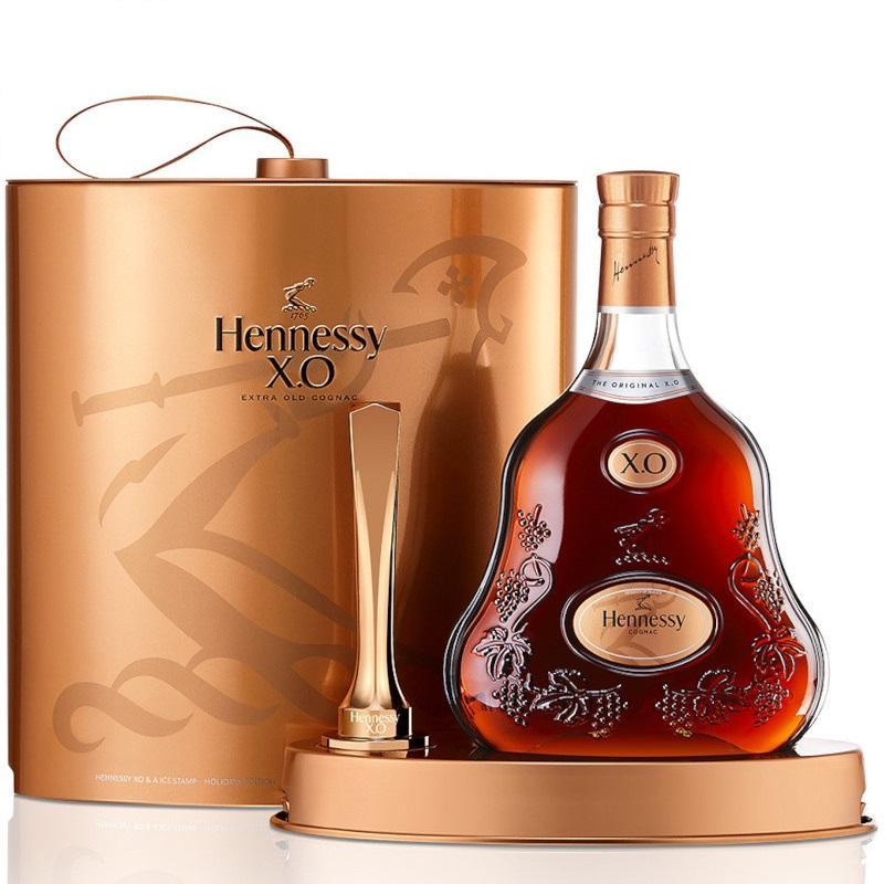 Hennessy Xo Extra Old Cognac With Ice Stamp Holiday Edition,.